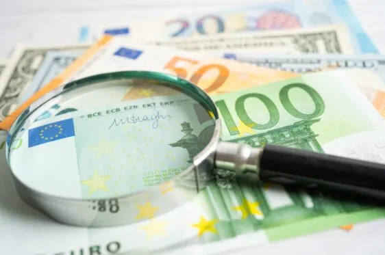 Guadagnare 100 euro al giorno