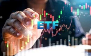 Investire in ETF terre rare pro e contro