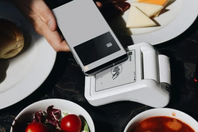 SumUp, le novità 2026: Iban italiano, contanti e conto aziendale Plus