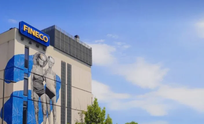 Fineco, utile 2025 stabile a 647 milioni, dividendo sale a 0,79 euro e raccolta record