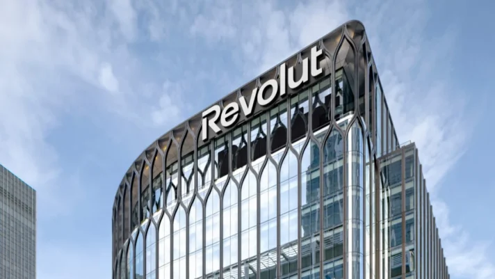 revolut licenza banca uk
